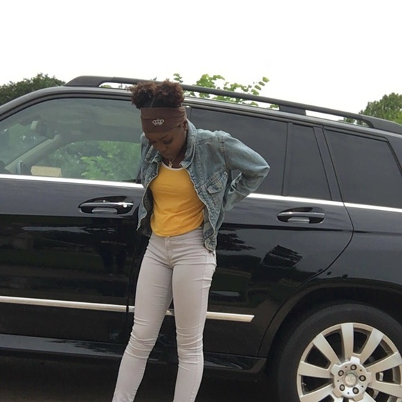 Meet your Posher, Stacy - Picture 1 of 1